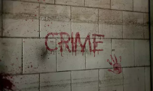 अंतिम संस्कार में गए थे माता-पिता, घर पर लड़की को अकेली पाकर कर दी दरिंदगी; आरोपी फरार