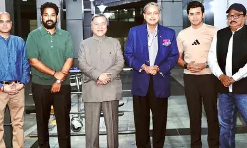 आतंकवाद पर देश चुप नहीं रहेगा...पाकिस्तान की पोल खोलने शशि थरूर के नेतृत्व वाला डेलीगेशन अमेरिका रवाना, जानें किन देशों की करेंगे यात्रा आतंकवाद पर देश चुप नहीं रहेगा...पाकिस्तान की पोल खोलने शशि थरूर के नेतृत्व वाला डेलीगेशन अमेरिका रवाना, जानें किन देशों की करेंगे यात्रा