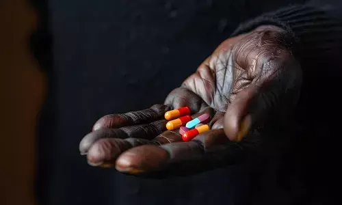 दिल्ली पुलिस ने अंतरराज्यीय ड्रग तस्करी गिरोह का भंडाफोड़ किया, 1.10 करोड़ रुपये की चरस बरामद दिल्ली पुलिस ने अंतरराज्यीय ड्रग तस्करी गिरोह का भंडाफोड़ किया, 1.10 करोड़ रुपये की चरस बरामद