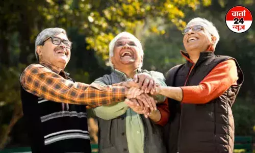 वरिष्ठ नागरिक सप्ताह: अपने आचार, आहार और आदतों में लाएं कुछ ये बदलाव और पचास पार के बाद भी रहें फिट