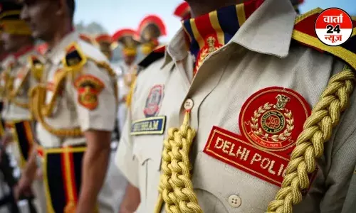 Delhi Police Transfer: दिल्ली पुलिस में बड़े स्तर पर अधिकारियों का ट्रांसफर, देखें पूरी लिस्ट Delhi Police Transfer: दिल्ली पुलिस में बड़े स्तर पर अधिकारियों का ट्रांसफर, देखें पूरी लिस्ट