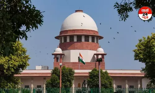 Supreme Court Notice: निजी स्कूलों में फीस वृद्धि पर दिल्ली सरकार के शिक्षा निदेशालय को नोटिस, अभिभावकों की याचिका पर सुनवाई
