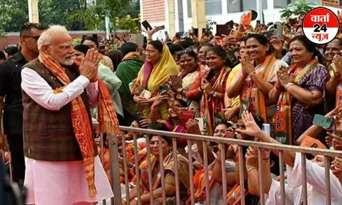 PM Modi MP Visit:भोपाल पहुंचे PM मोदी! इंदौर में मेट्रो सेवा, दतिया-सतना में एयरपोर्ट का करेंगे उद्घाटन