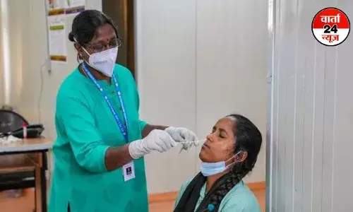 Delhi-Ncr में कोरोना का कहर! हुई पहली मौत, 4 दिन में सामने आए नए मरीज, जानें कितने एक्टिव केस Delhi-Ncr में कोरोना का कहर! हुई पहली मौत, 4 दिन में सामने आए नए मरीज, जानें कितने एक्टिव केस