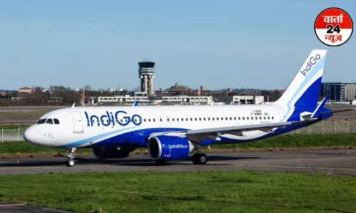 इंडिगो फ्लाइट में बम की धमकी! फ्लाइट की आपातकालीन लैंडिंग, जानें किस एयरपोर्ट को मिली धमकी इंडिगो फ्लाइट में बम की धमकी! फ्लाइट की आपातकालीन लैंडिंग, जानें किस एयरपोर्ट को मिली धमकी