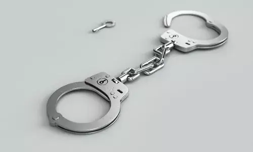 मेरठ में मकान विस्फोट के मामले में दो गिरफ्तार, तीसरा आरोपी फरार मेरठ में मकान विस्फोट के मामले में दो गिरफ्तार, तीसरा आरोपी फरार