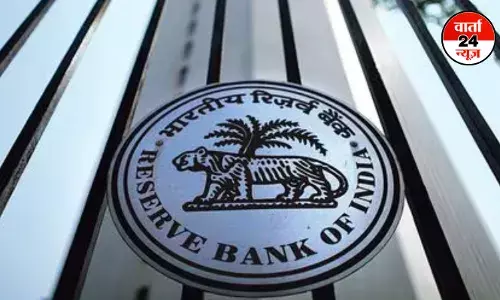 RBI Repo Rate: आरबीआई ने रेपो रेट में की 50 आधार अंकों की कटौती, लोन की ईएमआई हो सकती है कम RBI Repo Rate: आरबीआई ने रेपो रेट में की 50 आधार अंकों की कटौती, लोन की ईएमआई हो सकती है कम