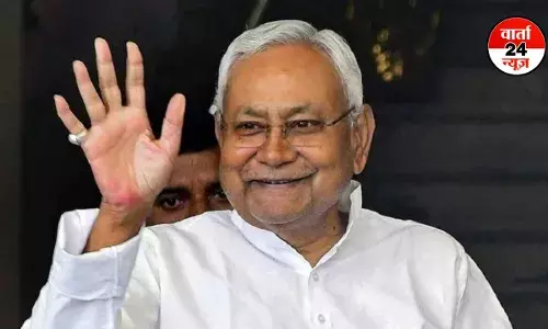 नीतीश सरकार देने जा रही है चार लाख महिला कर्मियों को आवास का लाभ, जानें और किन योजनाओ पर लगी मुहर नीतीश सरकार देने जा रही है चार लाख महिला कर्मियों को आवास का लाभ, जानें और किन योजनाओ पर लगी मुहर