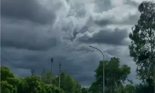 बरसात होने पर मिली गर्मी से राहत, उत्तर प्रदेश के कई इलाकों में भारी बारिश की चेतावनी बरसात होने पर मिली गर्मी से राहत, उत्तर प्रदेश के कई इलाकों में भारी बारिश की चेतावनी