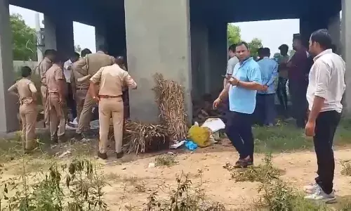 संदिग्ध स्थिति में किशोरी की मौत के बाद पुलिस ने अंतिम संस्कार से पहले श्मशान घाट से शव कब्जे में लिया