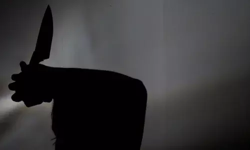 तेज रफ्तार स्कूटर चलाने को लेकर विवाद में किशोर की चाकू मारकर हत्या, एक गिरफ्तार तेज रफ्तार स्कूटर चलाने को लेकर विवाद में किशोर की चाकू मारकर हत्या, एक गिरफ्तार