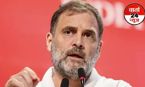 राहुल गांधी ने फिर उठाए चुनाव आयोग पर सवाल! आयोग बोला- कोई मुद्दा है तो हम मिलने को तैयार.. दिया दो टूक जबाव