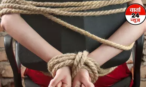 गर्लफ्रेंड की किडनैपिंग की सूचना पर दौड़ी दिल्ली पुलिस... घंटों खाक छानने के बाद जो पता चला उसे जानकर आप भी कहेंगे धत पगली! गर्लफ्रेंड की किडनैपिंग की सूचना पर दौड़ी दिल्ली पुलिस... घंटों खाक छानने के बाद जो पता चला उसे जानकर आप भी कहेंगे धत पगली!