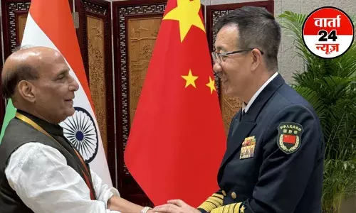 SCO Summit: भारत और चीन के बीच बन गई बात! रक्षामंत्री राजनाथ सिंह ने दी गुड न्यूज, जानें किन मुद्दों पर हुई बात SCO Summit: भारत और चीन के बीच बन गई बात! रक्षामंत्री राजनाथ सिंह ने दी गुड न्यूज, जानें किन मुद्दों पर हुई बात