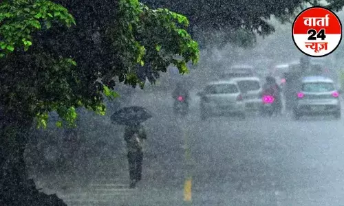 अगर मौसम विभाग की भविष्यवाणी फिर फेल नहीं हुई तो आज रात दिल्ली में हो सकती है बारिश