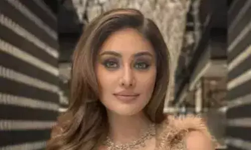 कांटा लगा गर्ल शेफाली जरीवाला की हार्ट अटैक से मौत, बॉलीवुड कलाकारों ने जताया गहरा दुख कांटा लगा गर्ल शेफाली जरीवाला की हार्ट अटैक से मौत, बॉलीवुड कलाकारों ने जताया गहरा दुख