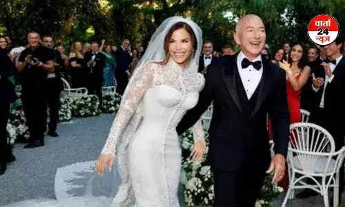 वेनिस में शादी के बंधन में बंधे अमेजन के फाउंडर 61 वर्षीय Jeff Bezos और Lauren Sanchez,जानें ग्रैंड शादी के जलवे, पहली तस्वीर वायरल