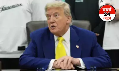 ईरानी अधिकारी की बात हुई लीक! कहा- अमेरिकी हमलों में नहीं हुआ खास नुकसान, अमेरिकी राष्ट्रपति डोनाल्ड ट्रंप ने किया था यह दावा ईरानी अधिकारी की बात हुई लीक! कहा- अमेरिकी हमलों में नहीं हुआ खास नुकसान, अमेरिकी राष्ट्रपति डोनाल्ड ट्रंप ने किया था यह दावा