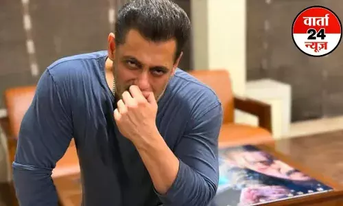 सलमान खान ने अपनी आने वाली फिल्म की दिखाई झलक, जानें क्या है ? सलमान खान ने अपनी आने वाली फिल्म की दिखाई झलक, जानें क्या है ?