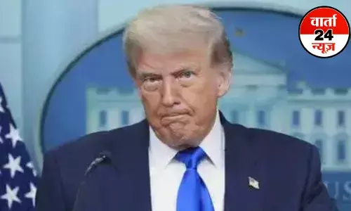 छुट्टी मना रहे थे अमेरिकी राष्ट्रपति ट्रंप, सुरक्षा में हुई बड़ी चूक! जानें अमेरिकी डिफेंस एजेंसी ने क्या कहा छुट्टी मना रहे थे अमेरिकी राष्ट्रपति ट्रंप, सुरक्षा में हुई बड़ी चूक! जानें अमेरिकी डिफेंस एजेंसी ने क्या कहा