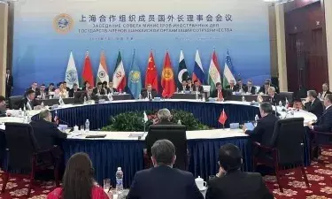 SCO Summit: भारत ने चीन के सामने ही पाक को लगाई फटकार, चीन को भी अपने अंदाज में दे डाली चेतावनी, जानें क्या बोले विदेश मंत्री SCO Summit: भारत ने चीन के सामने ही पाक को लगाई फटकार, चीन को भी अपने अंदाज में दे डाली चेतावनी, जानें क्या बोले विदेश मंत्री