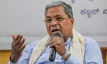 जनगणना में हर व्यक्ति और जाति के सामाजिक, आर्थिक और शैक्षिक, रोजगार, राजनीतिक पहलुओं को शामिल किया जाना चाहिए...सीएम सिद्धरमैया जनगणना में हर व्यक्ति और जाति के सामाजिक, आर्थिक और शैक्षिक, रोजगार, राजनीतिक पहलुओं को शामिल किया जाना चाहिए...सीएम सिद्धरमैया