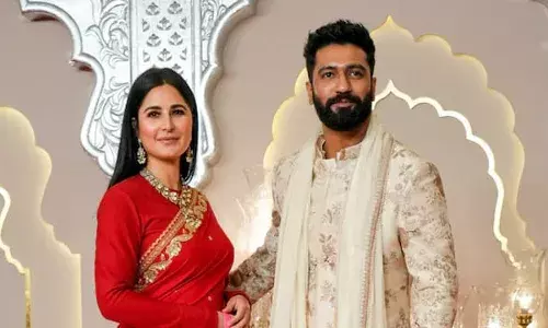 Katrina Kaif: पति विक्की कौशल ने बर्थडे गर्ल कैटरीना को दी बधाई, शेयर की प्यारी तस्वीरें Katrina Kaif: पति विक्की कौशल ने बर्थडे गर्ल कैटरीना को दी बधाई, शेयर की प्यारी तस्वीरें