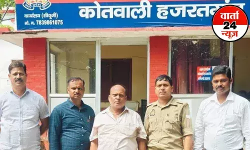 एक AE सौंदर्यीकरण के नाम पर डकार गया 7 करोड़! लखनऊ के EOW ने किया अरेस्ट, जानें पूरा मामला एक AE सौंदर्यीकरण के नाम पर डकार गया 7 करोड़! लखनऊ के EOW ने किया अरेस्ट, जानें पूरा मामला