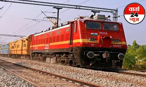 भारतीय रेलवे ने इस राज्य से होकर जाने वाली 17 ट्रेनें की कैंसिल, कई ट्रेनें रहेंगी शार्ट टर्मिनेट, देखें लिस्ट भारतीय रेलवे ने इस राज्य से होकर जाने वाली 17 ट्रेनें की कैंसिल, कई ट्रेनें रहेंगी शार्ट टर्मिनेट, देखें लिस्ट