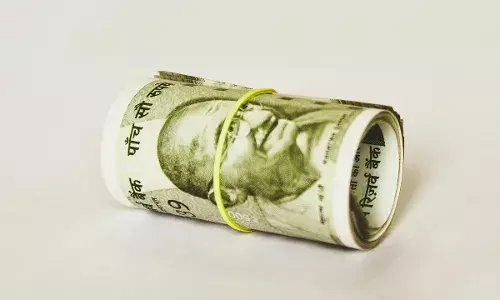 फ्लैट का लालच देकर महिला से 1.15 करोड़ की ठगी, चार पर मामला दर्ज