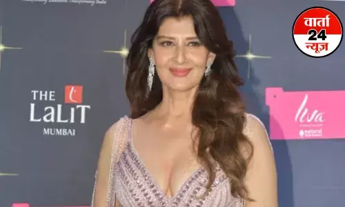 सलमान खान की एक्स गर्लफ्रेंड के फार्म हाउस पर हुई चोरी, चोरों ने जमकर मचाया उत्पात, जानें पूरा मामला सलमान खान की एक्स गर्लफ्रेंड के फार्म हाउस पर हुई चोरी, चोरों ने जमकर मचाया उत्पात, जानें पूरा मामला