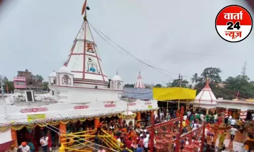 Sawan Special: कहानी ऐसे शिव मंदिर की जिसे भगवान विष्णु ने स्वयं बनाया था, जानें कहां पर है मंदिर Sawan Special: कहानी ऐसे शिव मंदिर की जिसे भगवान विष्णु ने स्वयं बनाया था, जानें कहां पर है मंदिर