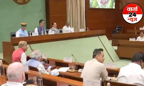 All Party Meeting : मानसून सत्र शुरू होने से पहले केंद्र सरकार ने सभी पार्टियों की बुलाई बैठक, कांग्रेस ने किए ये सवाल All Party Meeting : मानसून सत्र शुरू होने से पहले केंद्र सरकार ने सभी पार्टियों की बुलाई बैठक, कांग्रेस ने किए ये सवाल