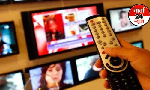 अश्लील और आपत्तिजनक कंटेंट दिखाने वाले ऐप पर सरकार का बड़ा एक्शन, आल्ट समेत 25 ऐप पर लगाया बैन अश्लील और आपत्तिजनक कंटेंट दिखाने वाले ऐप पर सरकार का बड़ा एक्शन, आल्ट समेत 25 ऐप पर लगाया बैन