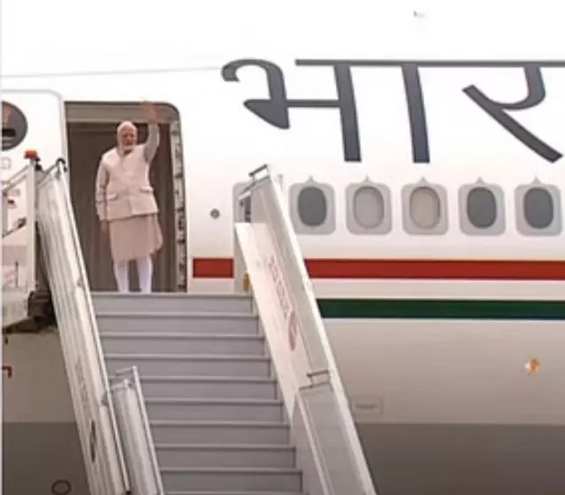 प्रधानमंत्री नरेंद्र मोदी आज मालदीव के दो दिवसीय दौरे पर, राष्ट्रीय दिवस समारोह में होंगे शामिल प्रधानमंत्री नरेंद्र मोदी आज मालदीव के दो दिवसीय दौरे पर, राष्ट्रीय दिवस समारोह में होंगे शामिल