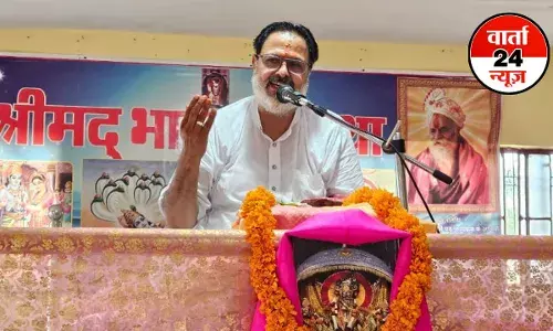 बर्फानी धाम, मेंहदीपुर बालाजी में सात दिवसीय भागवत महापुराण कथा आरंभ, देश-विदेश से बड़ी संख्या में आए श्रद्धालु बर्फानी धाम, मेंहदीपुर बालाजी में सात दिवसीय भागवत महापुराण कथा आरंभ, देश-विदेश से बड़ी संख्या में आए श्रद्धालु