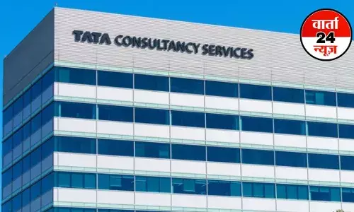 TCS में छंटनी ! 12,000 से ज्यादा कर्मचारियों पर मंडराया खतरा..., कंपनी के शेयर में भी आई गिरावट
