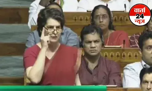 CONGRESS MP PRIYANKA GANDHI :  सरकार पर निशाना साधते हुए कहा- रक्षा मंत्री ने देश की रक्षा का पाठ पढ़ाया, लेकिन हमले के बारे में कोई चर्चा नहीं.... CONGRESS MP PRIYANKA GANDHI :  सरकार पर निशाना साधते हुए कहा- रक्षा मंत्री ने देश की रक्षा का पाठ पढ़ाया, लेकिन हमले के बारे में कोई चर्चा नहीं....