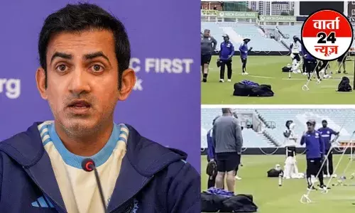 भारतीय टीम के कोच गौतम गंभीर गुस्से से हुए आग बबूला! ओवल के पिच क्यूरेटर से उनकी बहस का वीडियो वायरल, देखें वीडियो भारतीय टीम के कोच गौतम गंभीर गुस्से से हुए आग बबूला! ओवल के पिच क्यूरेटर से उनकी बहस का वीडियो वायरल, देखें वीडियो