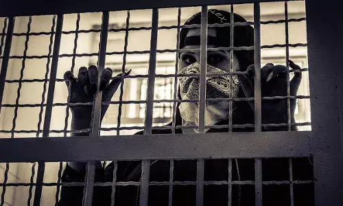 दिल्ली के दयालपुर में हत्या की कोशिश के मामले में पांच गिरफ्तार, दो नाबालिग शामिल दिल्ली के दयालपुर में हत्या की कोशिश के मामले में पांच गिरफ्तार, दो नाबालिग शामिल