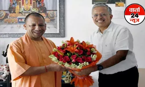 प्रकाश गोयल को यूपी का नया मुख्य सचिव किया नियुक्त, सीएम योगी के हैं भरोसेमंद अधिकारी प्रकाश गोयल को यूपी का नया मुख्य सचिव किया नियुक्त, सीएम योगी के हैं भरोसेमंद अधिकारी