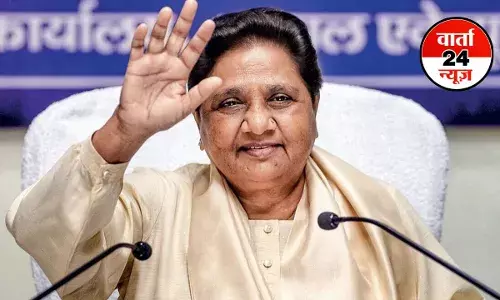 मायावती को आया गुस्सा! कहा-जिसने लिख दिया कि मायावती भाजपा में चली गई है, वह मांगे माफी मायावती को आया गुस्सा! कहा-जिसने लिख दिया कि मायावती भाजपा में चली गई है, वह मांगे माफी