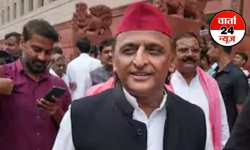 UP Politics: सीएम योगी को साथ चीन ले जाएं पीएम मोदी... नाम बदलने में माहिर...अखिलेश यादव ने ली सीएम योगी की चुटकी UP Politics: सीएम योगी को साथ चीन ले जाएं पीएम मोदी... नाम बदलने में माहिर...अखिलेश यादव ने ली सीएम योगी की चुटकी