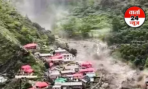 आपदा के चलते दिल्लीवालों ने कैंसिल की उत्तराखंड-हिमाचल की वीकेंड ट्रिप, जानें कितनी घट गई पर्यटकों की संख्या आपदा के चलते दिल्लीवालों ने कैंसिल की उत्तराखंड-हिमाचल की वीकेंड ट्रिप, जानें कितनी घट गई पर्यटकों की संख्या