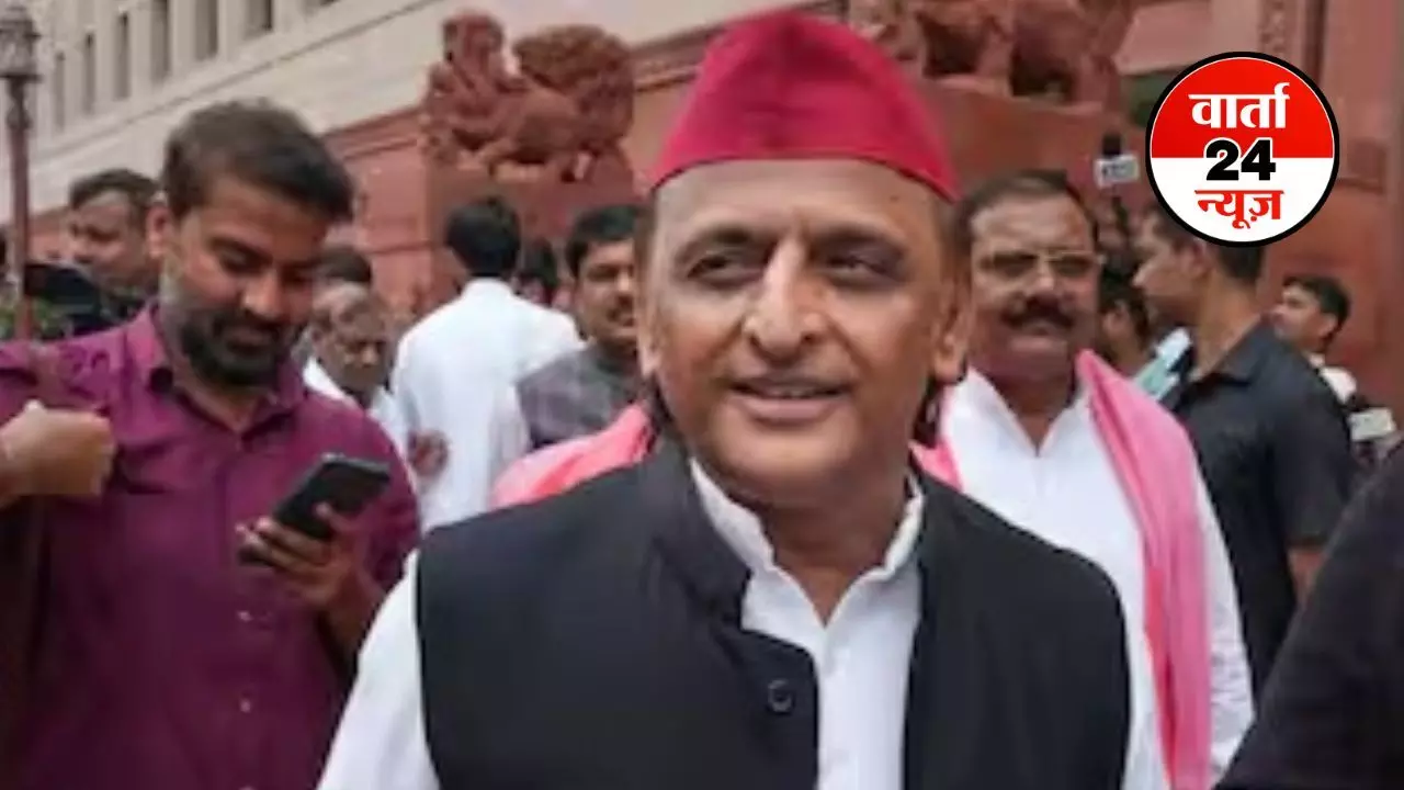 UP Politics: सीएम योगी को साथ चीन ले जाएं पीएम मोदी... नाम बदलने में माहिर...अखिलेश यादव ने ली सीएम योगी की चुटकी