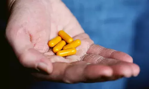 मुंबई और नवी मुंबई में मेफेड्रोन के साथ नाइजीरियाई समेत 5 गिरफ्तार, ₹10 करोड़ से अधिक का माल जब्त मुंबई और नवी मुंबई में मेफेड्रोन के साथ नाइजीरियाई समेत 5 गिरफ्तार, ₹10 करोड़ से अधिक का माल जब्त