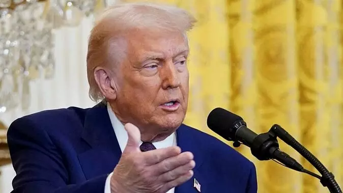 TARIFF: अपने ही देश में हो रही है ट्रंप की आलोचना! अमेरिकी सांसद ने कहा-इससे अमेरिका-भारत के रिश्तों में आ सकती है खटास...