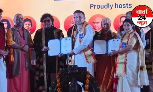 दीक्षांत समारोह में अभिनेता आशुतोष राणा ने सिद्धार्थ विहार के अभिषेक सिंह को शोध प्रबंध के लिए किया सम्मानित दीक्षांत समारोह में अभिनेता आशुतोष राणा ने सिद्धार्थ विहार के अभिषेक सिंह को शोध प्रबंध के लिए किया सम्मानित