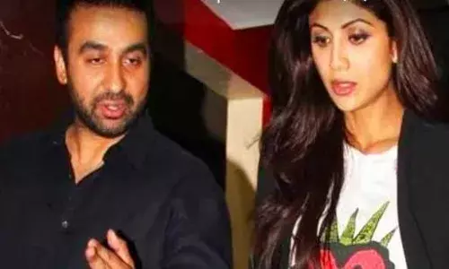 मुंबई के कारोबारी का बालीवुड अभिनेत्री शिल्पा शेट्टी और उनके पति राज कुंद्रा पर 60 करोड़ रुपए की ठगी का आरोप, जानें मामला मुंबई के कारोबारी का बालीवुड अभिनेत्री शिल्पा शेट्टी और उनके पति राज कुंद्रा पर 60 करोड़ रुपए की ठगी का आरोप, जानें मामला