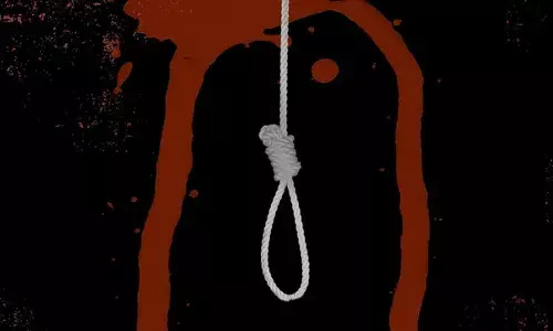 बुलंदशहर में युवक ने की आत्महत्या, पत्नी और ससुराल वालों पर मानसिक उत्पीड़न का आरोप बुलंदशहर में युवक ने की आत्महत्या, पत्नी और ससुराल वालों पर मानसिक उत्पीड़न का आरोप